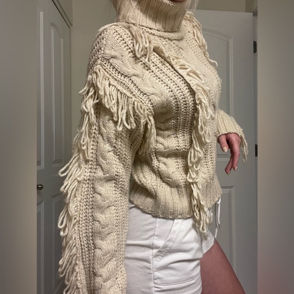 FOREVER21/ fringe knit sweater - Picture 6 of 8